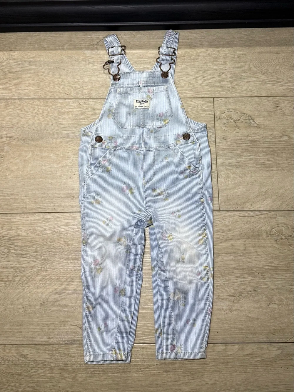 Y2K 2000s Toddlers Oshkosh B’Gosh Floral All Over Print Striped Overalls Romper